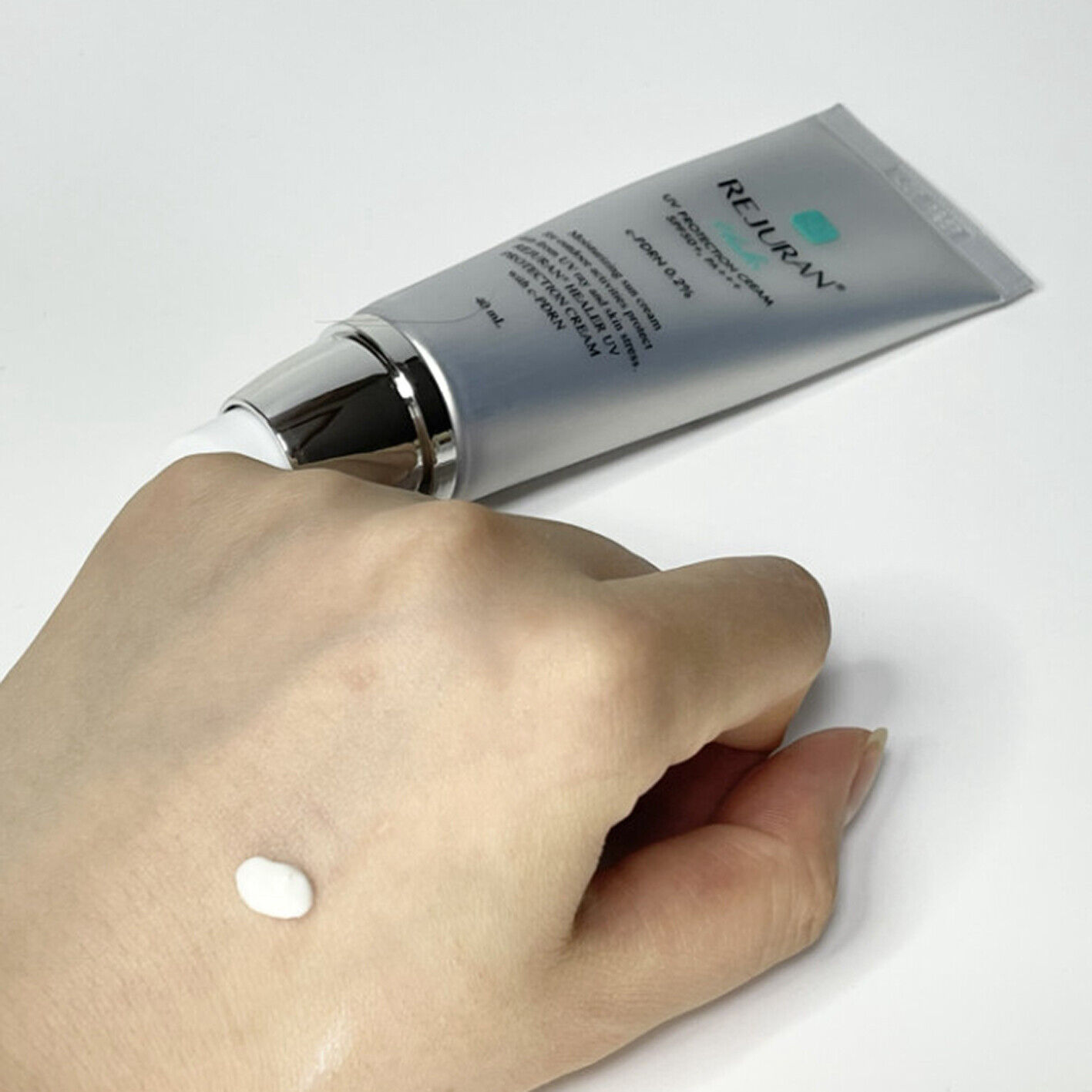 Крем для защиты от ультрафиолетовых лучей REJURAN UV PROTECTION CREAM SPF50++++