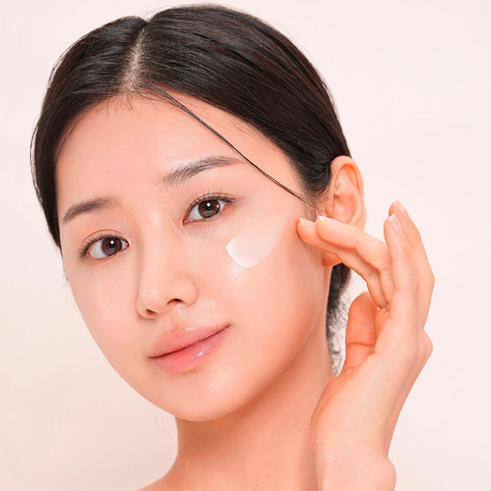 Омолаживающий крем с ПДРН и бакучиолом CUSKIN Dr.Solution PDRN Bakuchiol Cream 100