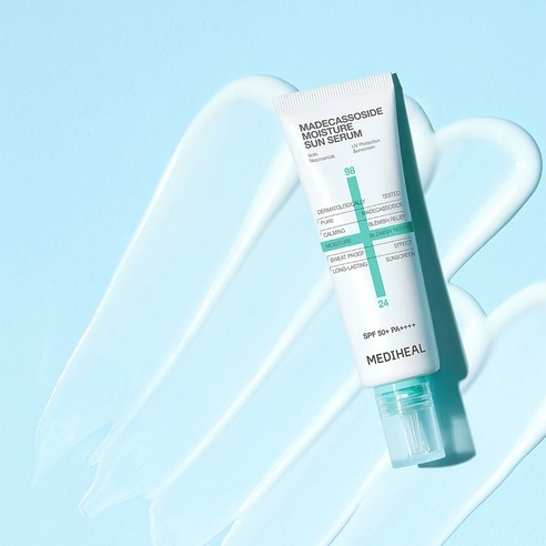Увлажняющая солнцезащитная сыворотка Mediheal Madecassoside SPF 50+ PA++++