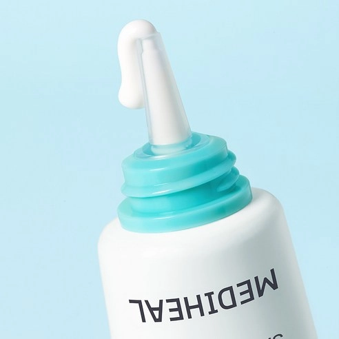 Увлажняющая солнцезащитная сыворотка Mediheal Madecassoside SPF 50+ PA++++